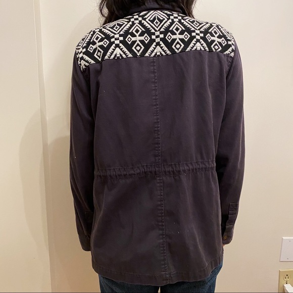 FOREVER 21 “Aztec Print” Utility Jacket - Picture 4 of 5
